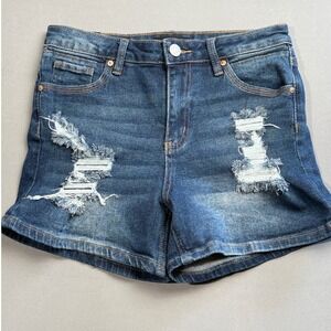 Almost Famous Distressed Denim Shorts Womens Size 7‎ Blue Ripped